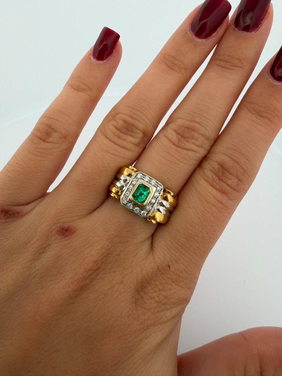 18k Yellow And White Gold Band Ring With Emerald And Diamonds-photo-4
