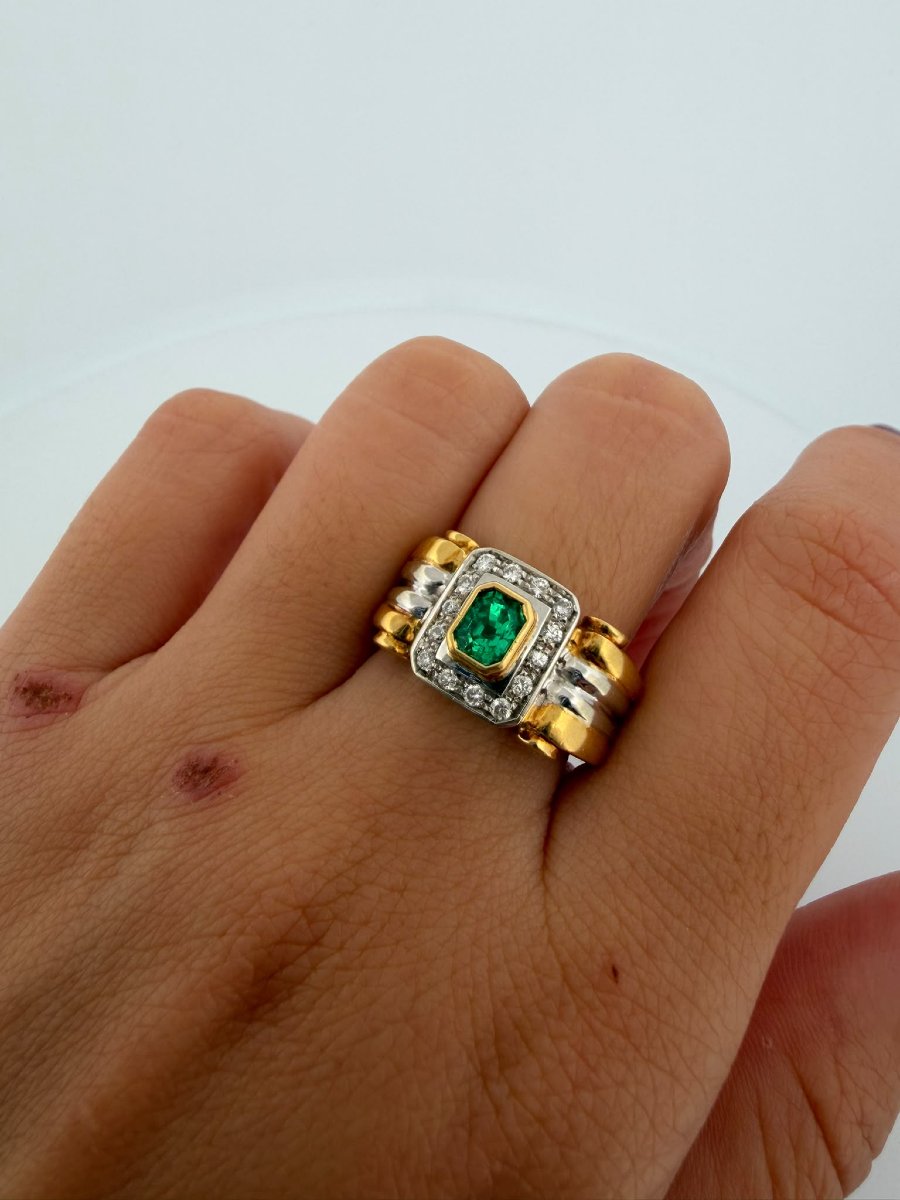 18k Yellow And White Gold Band Ring With Emerald And Diamonds-photo-6