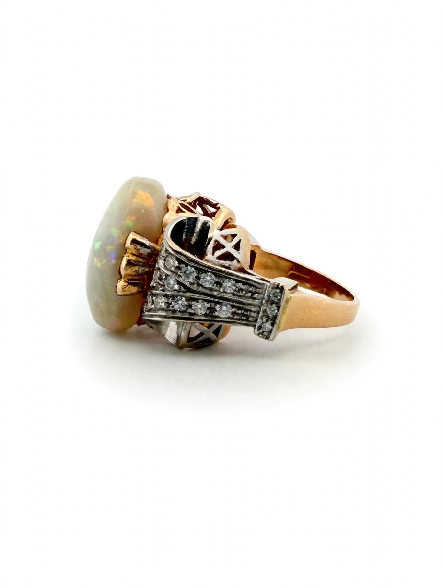18k Yellow And White Gold Ring With Opal And Diamonds-photo-3