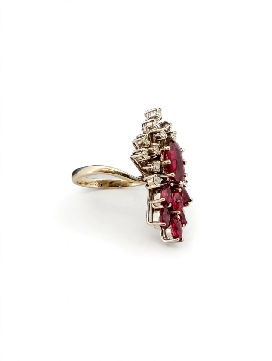 Bague en or blanc 18Kt avec rubis et diamants-photo-4