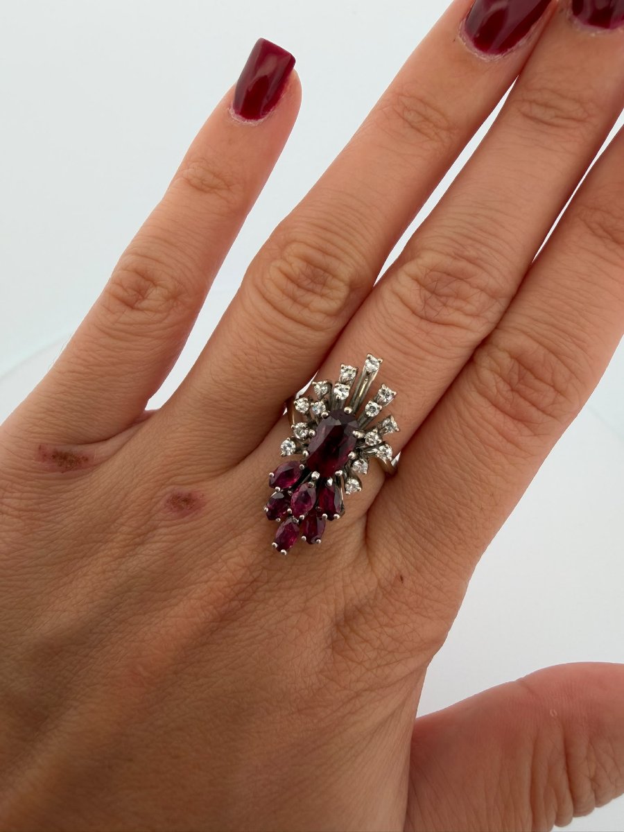 Bague en or blanc 18Kt avec rubis et diamants-photo-5