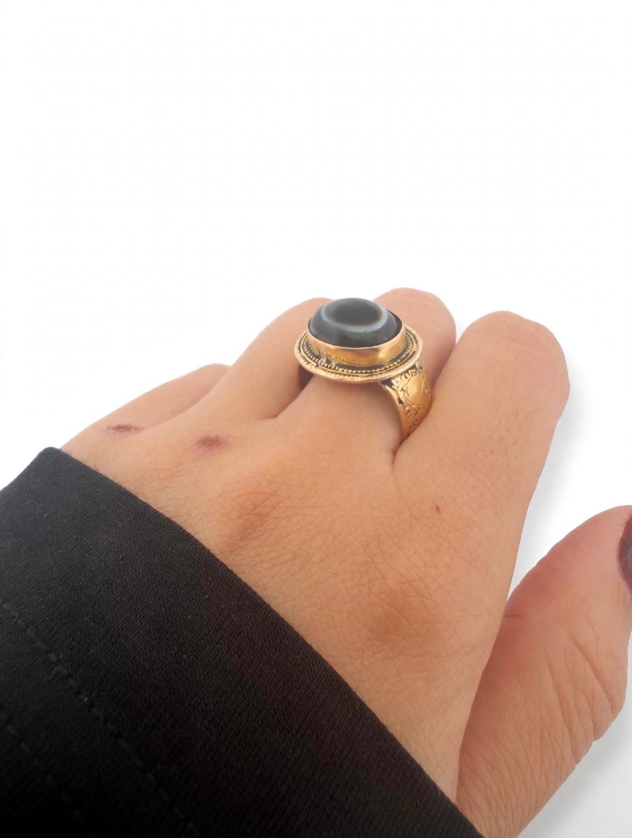 Bague Vintage Œil Tibétain avec Agate Noire et or gravé 18Kt-photo-7