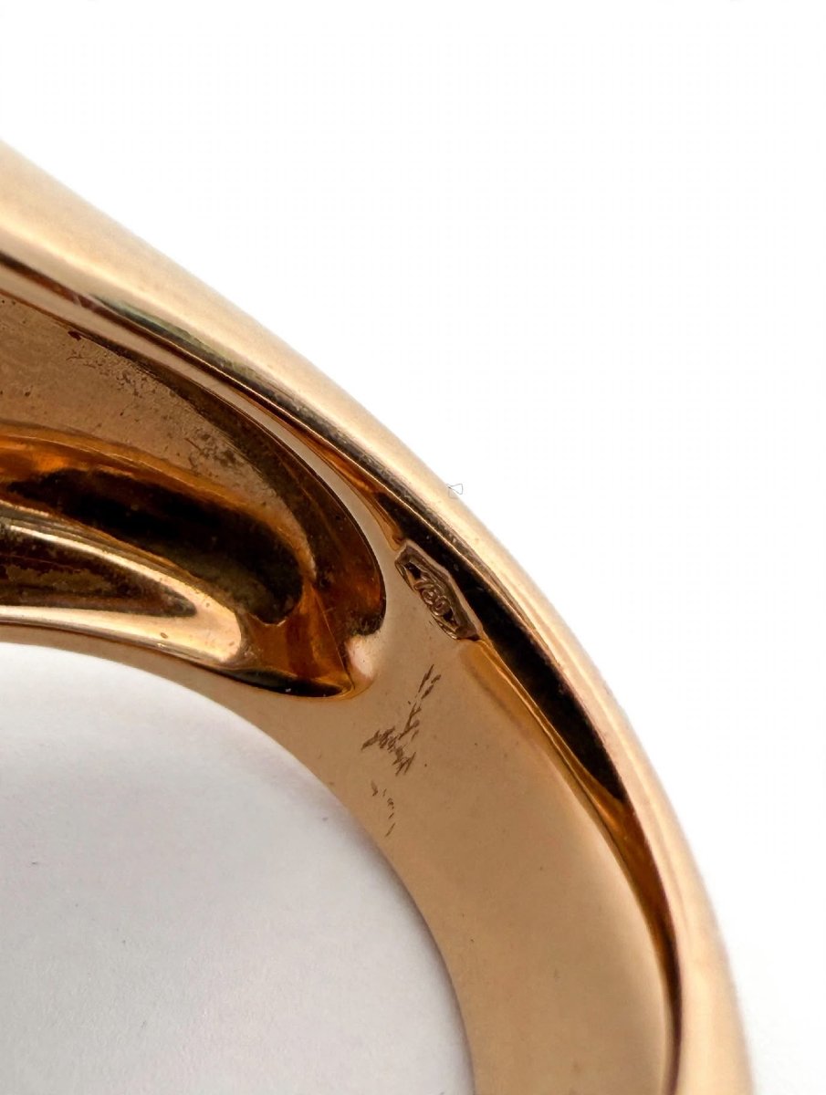 Bague Pomellato modèle Victoria enchâssé d’un grand cabochon à jet facetté-photo-4