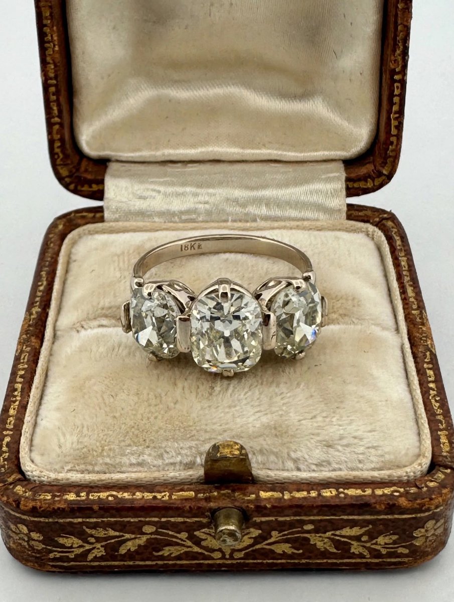 Art Deco Trilogy Ring With Old-cut Diamonds In 18k White Gold