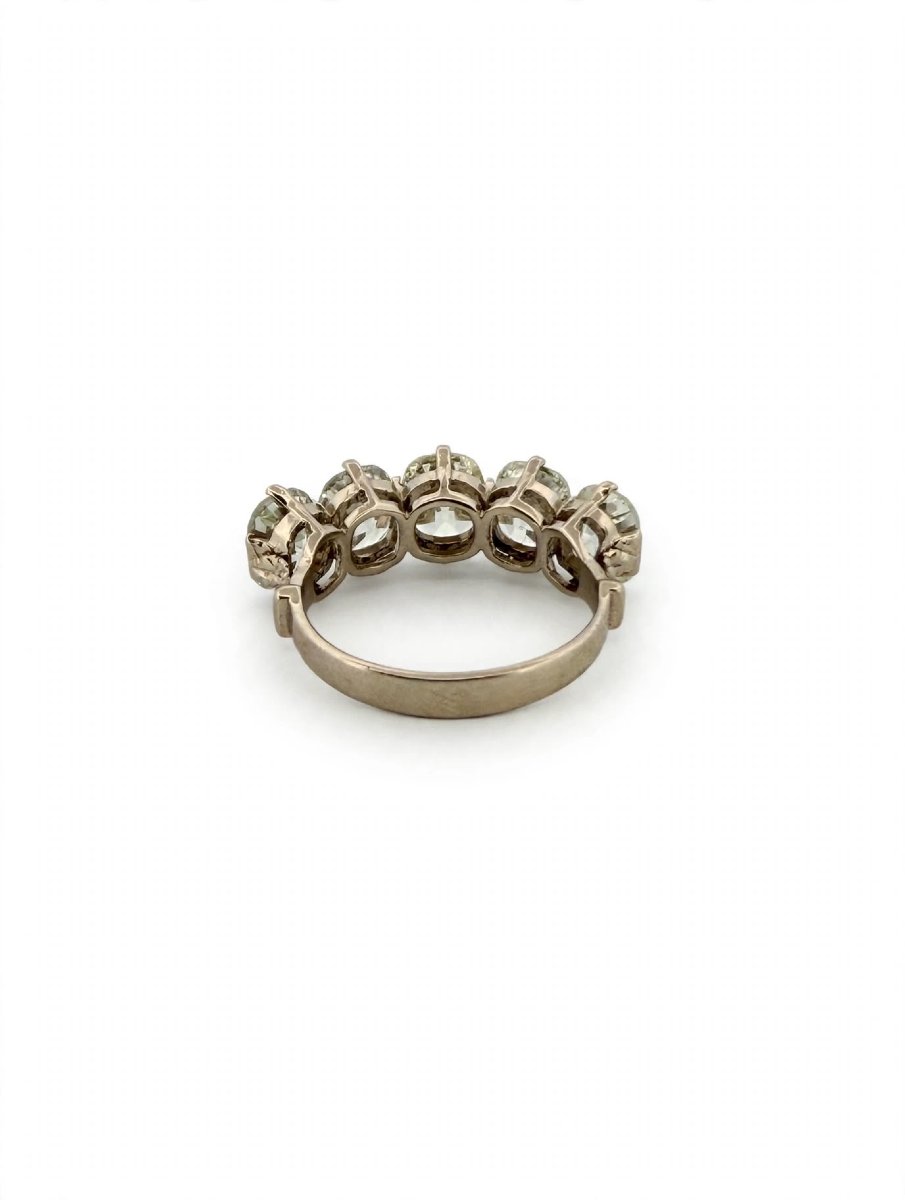 Veretta Ring In 18k White Gold With 5 Antique Cushion-cut Diamonds-photo-2