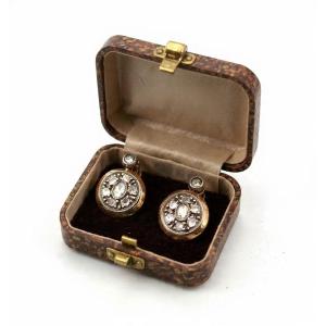 Boucles d’oreilles en or fin argent et diamants rose couronnés