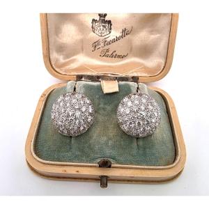 18-karat Gold Earrings With Diamonds