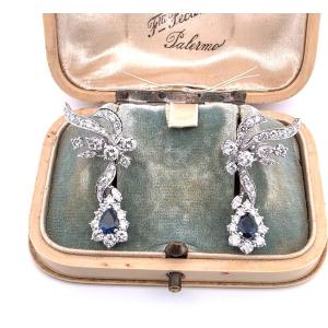 18-karat White Gold Earrings With Diamonds And Sapphires