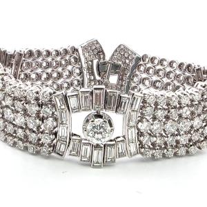 Platinum Bracelet With Diamonds