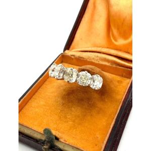 Bague vintage en or blanc 18 carats avec diamants taille antique