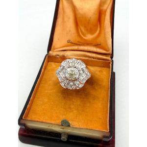 Bague vintage en or blanc 18 Kt avec diamants taille antique Ct 2.50
