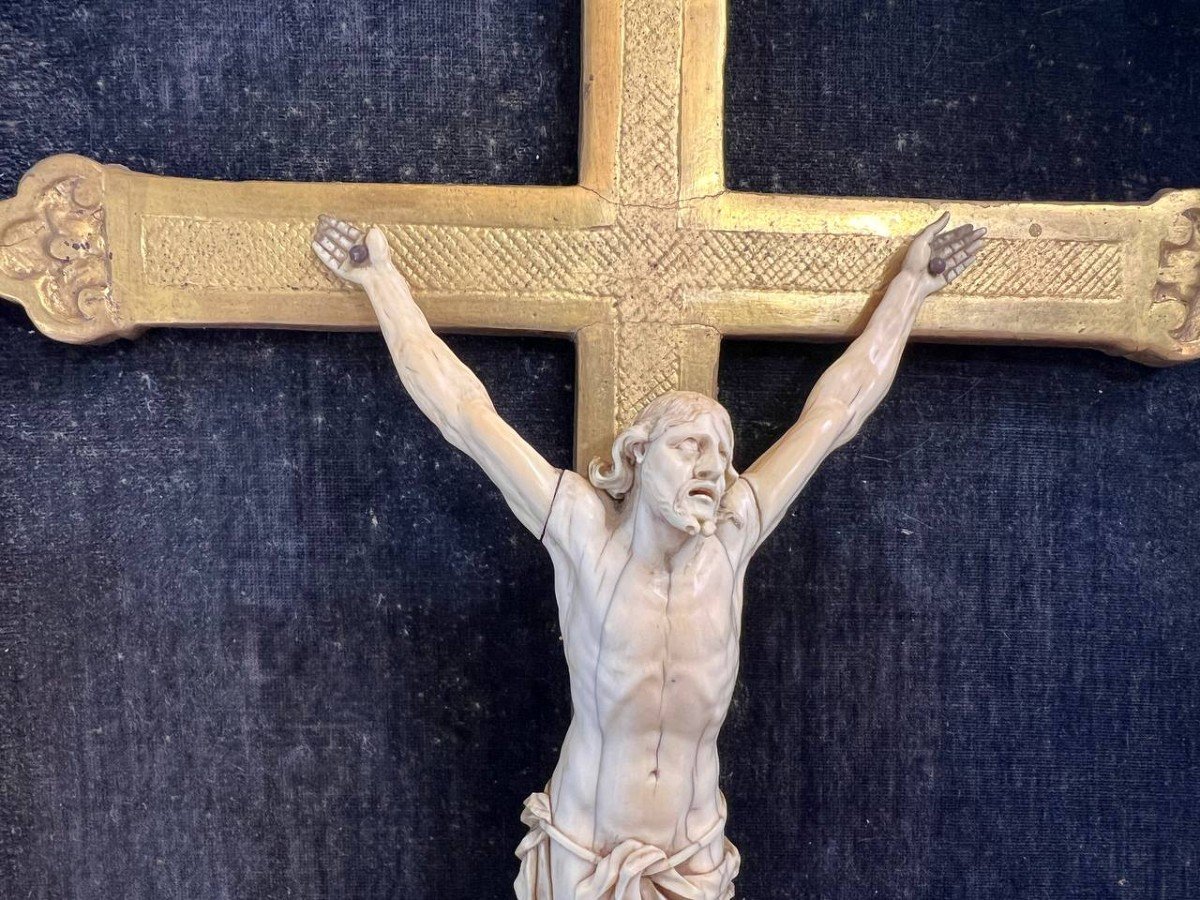 Ivory Christ In Gilded Frame, 18th Century-photo-6