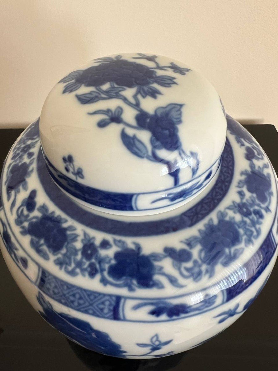 Bernardaud, Limoges Ginger Pot In Enameled Porcelain With Chinese Style Decor. 20th Century-photo-1