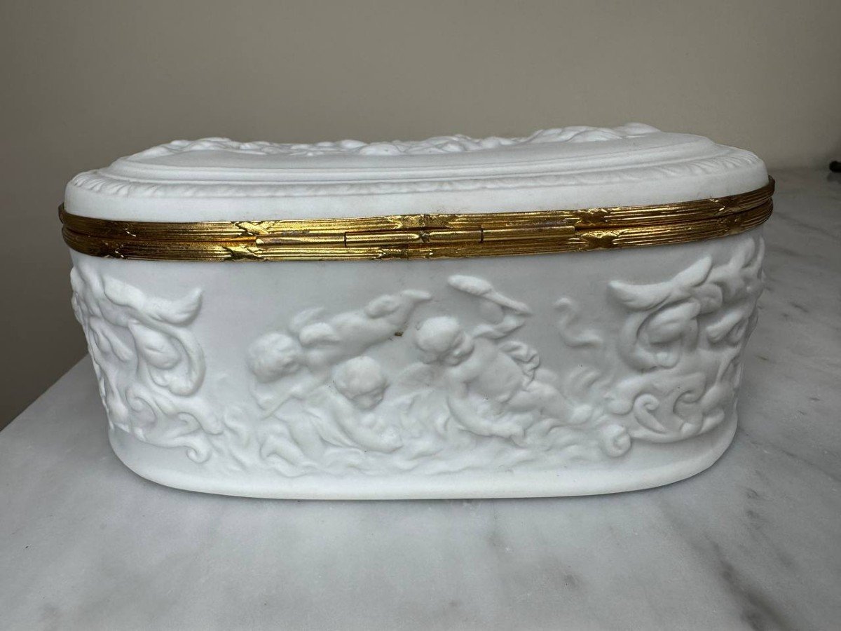 Biscuit Box "romantic Scene" Coquet Limoges-photo-4