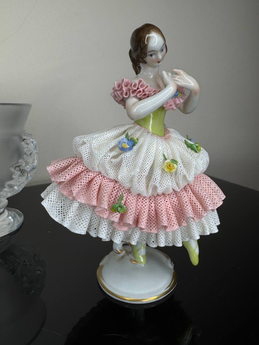 Volkstedt German Lace Ballerina Figurine-photo-4