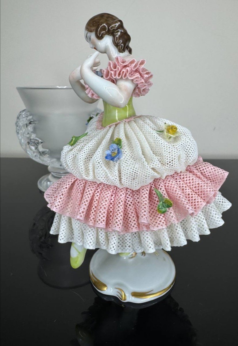 Volkstedt German Lace Ballerina Figurine-photo-2