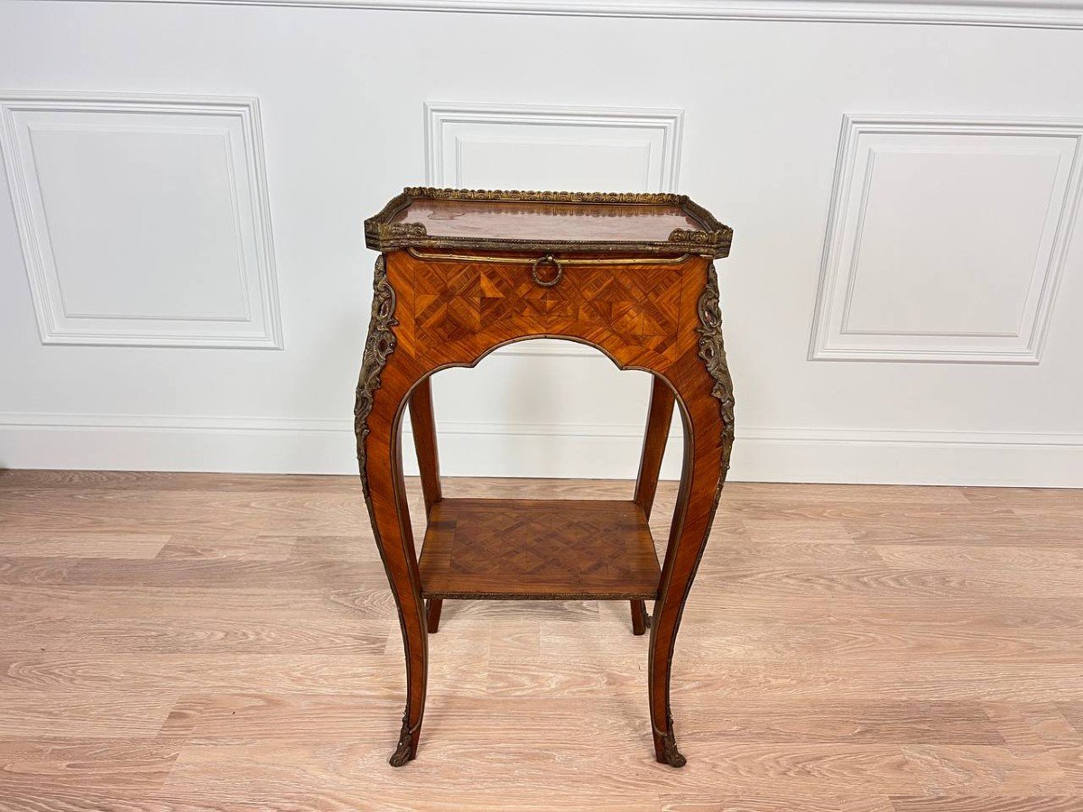 Small Louis XV Style Coffee Table-photo-3