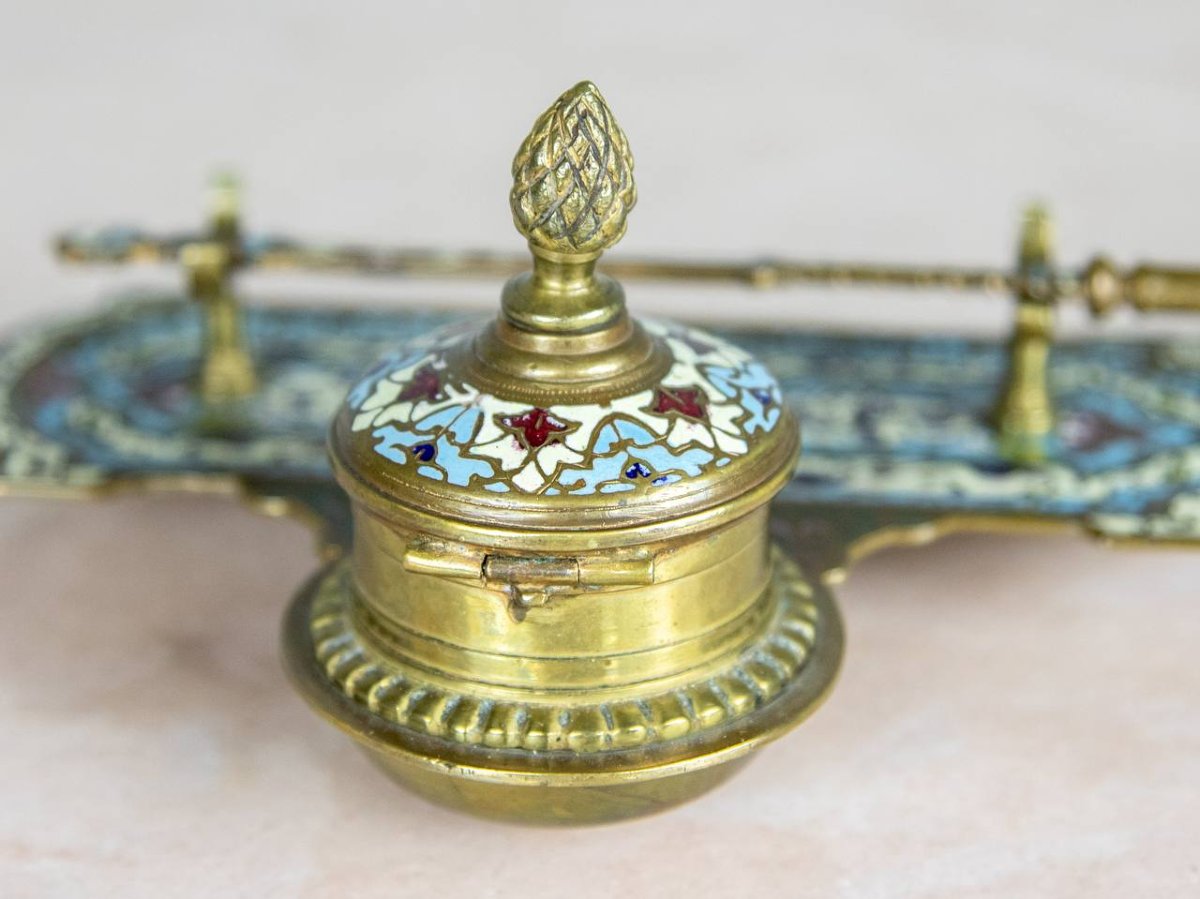 Encrier formant porte-plume en bronze au décor d'émaux cloisonnés-photo-1