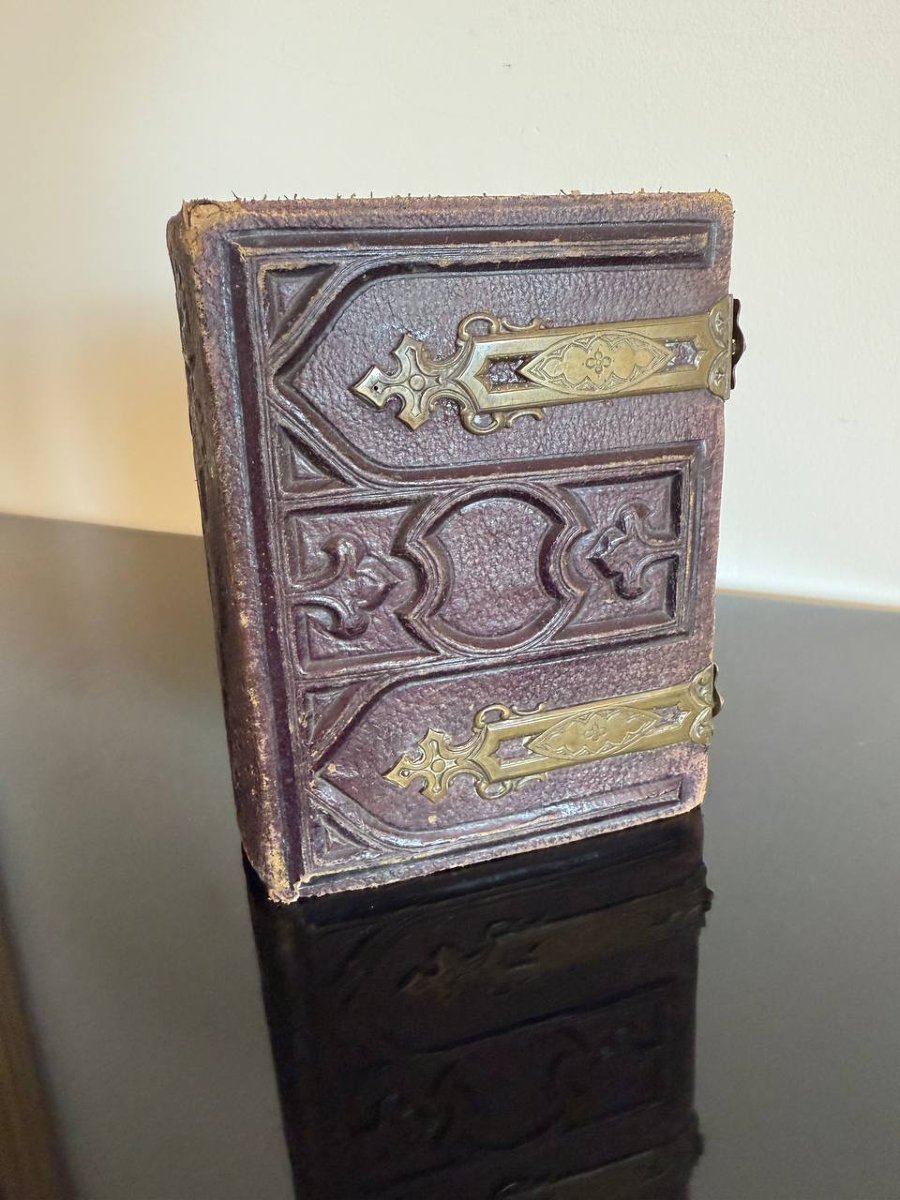 Small Photo Album With Brass Closures-photo-3