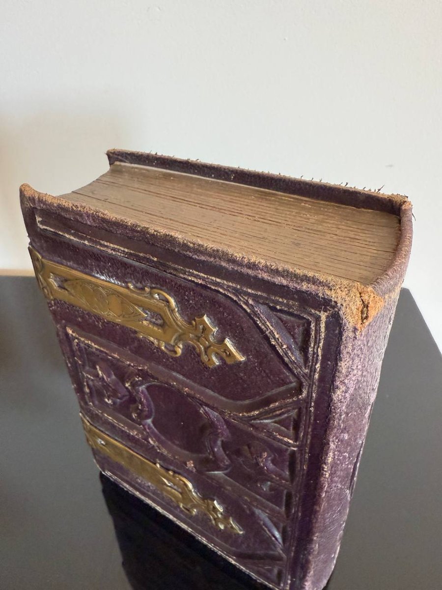 Small Photo Album With Brass Closures-photo-5