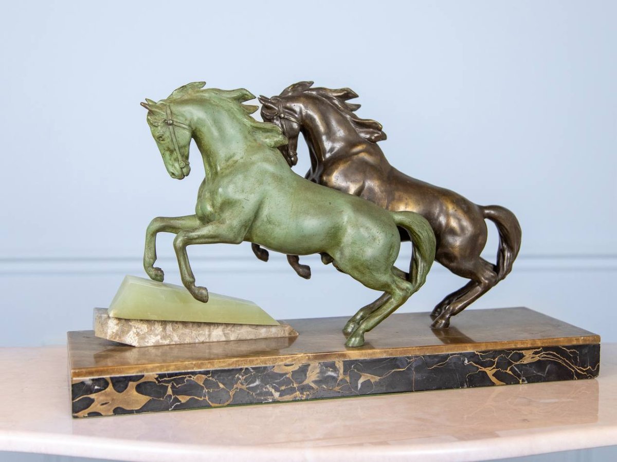 Art Déco, chevaux au galop-photo-1