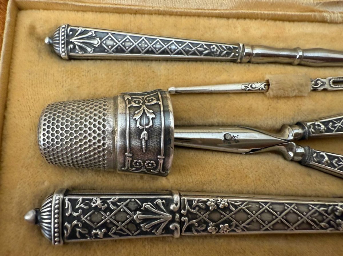 Antique Silver Sewing Kit-photo-8
