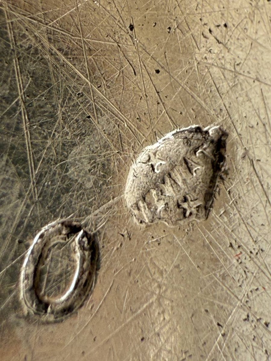 Un plat rond , une coupe , un Vide-poche, un bol , une coupe cannelée en argent massif-photo-8