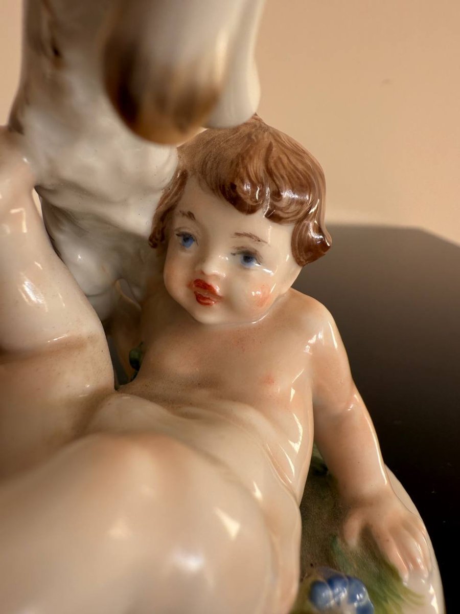 Putto avec un chevreau, Manufacture de porcelaine de Vienne Augarten.-photo-5