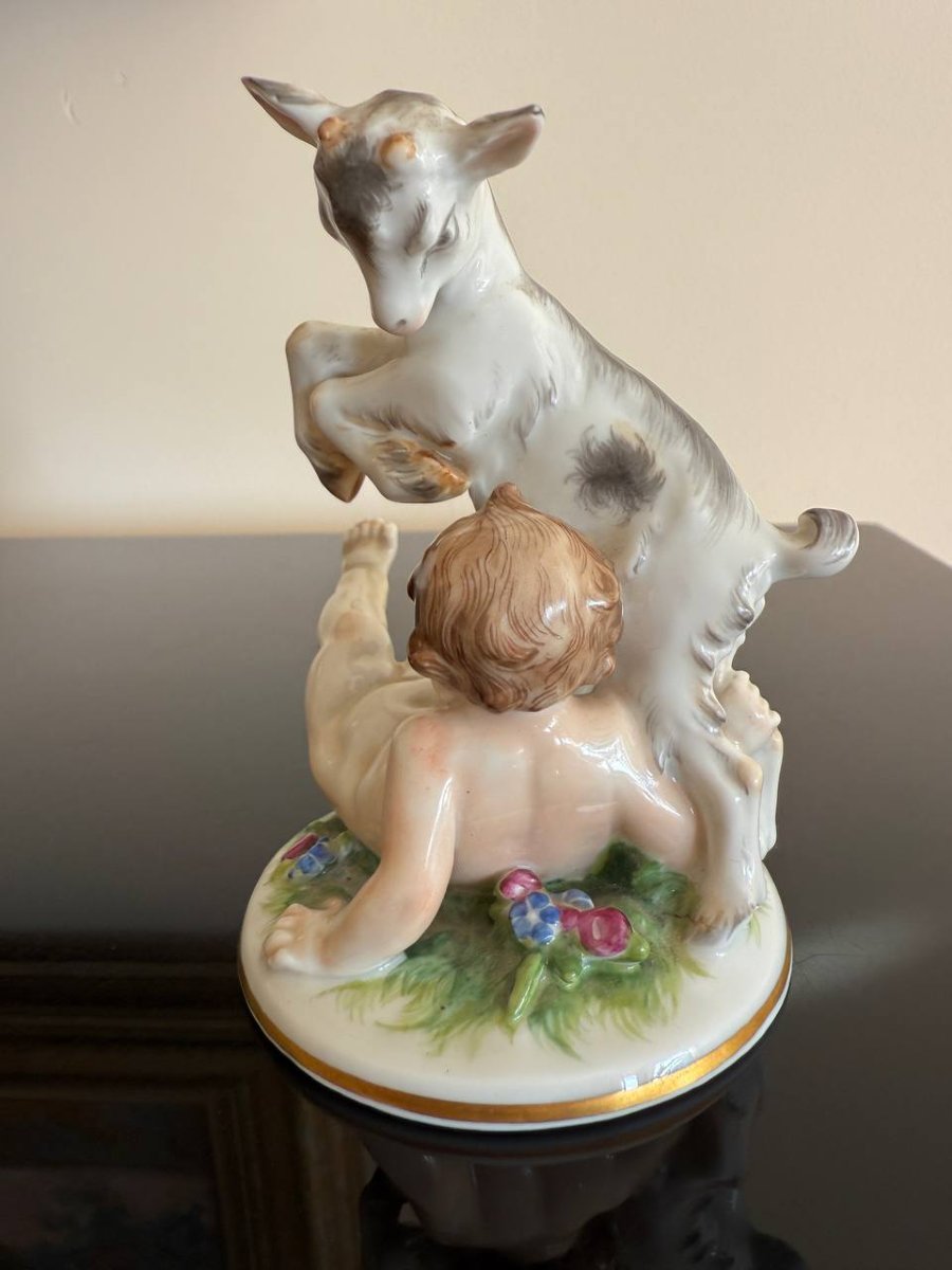 Augarten Autriche , Figurine Chèvre et Chérubin , Vienne-photo-3