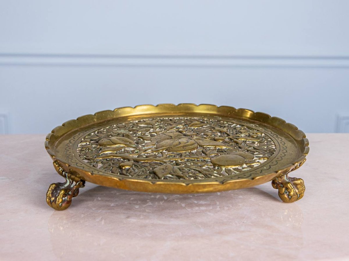 Plateau en bronze , sur pieds griffes , orné-photo-2