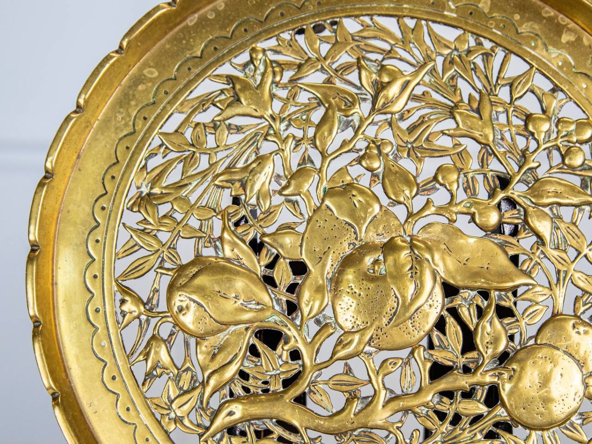 Plateau en bronze , sur pieds griffes , orné-photo-2