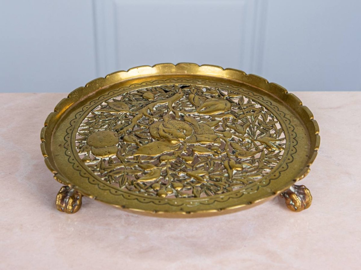 Plateau en bronze , sur pieds griffes , orné-photo-6