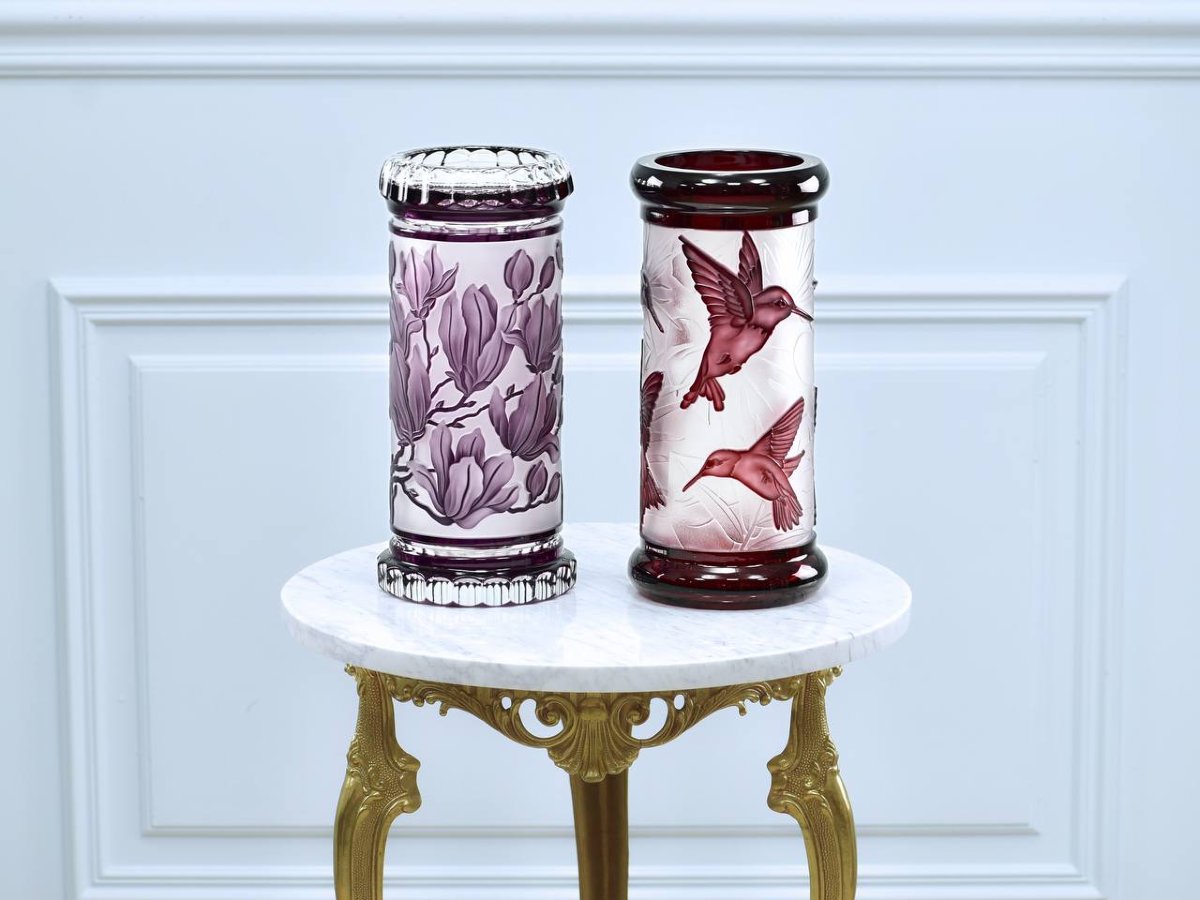 Hand-cut Bohemian Crystal Vase, Tropical Bird Motif-photo-2
