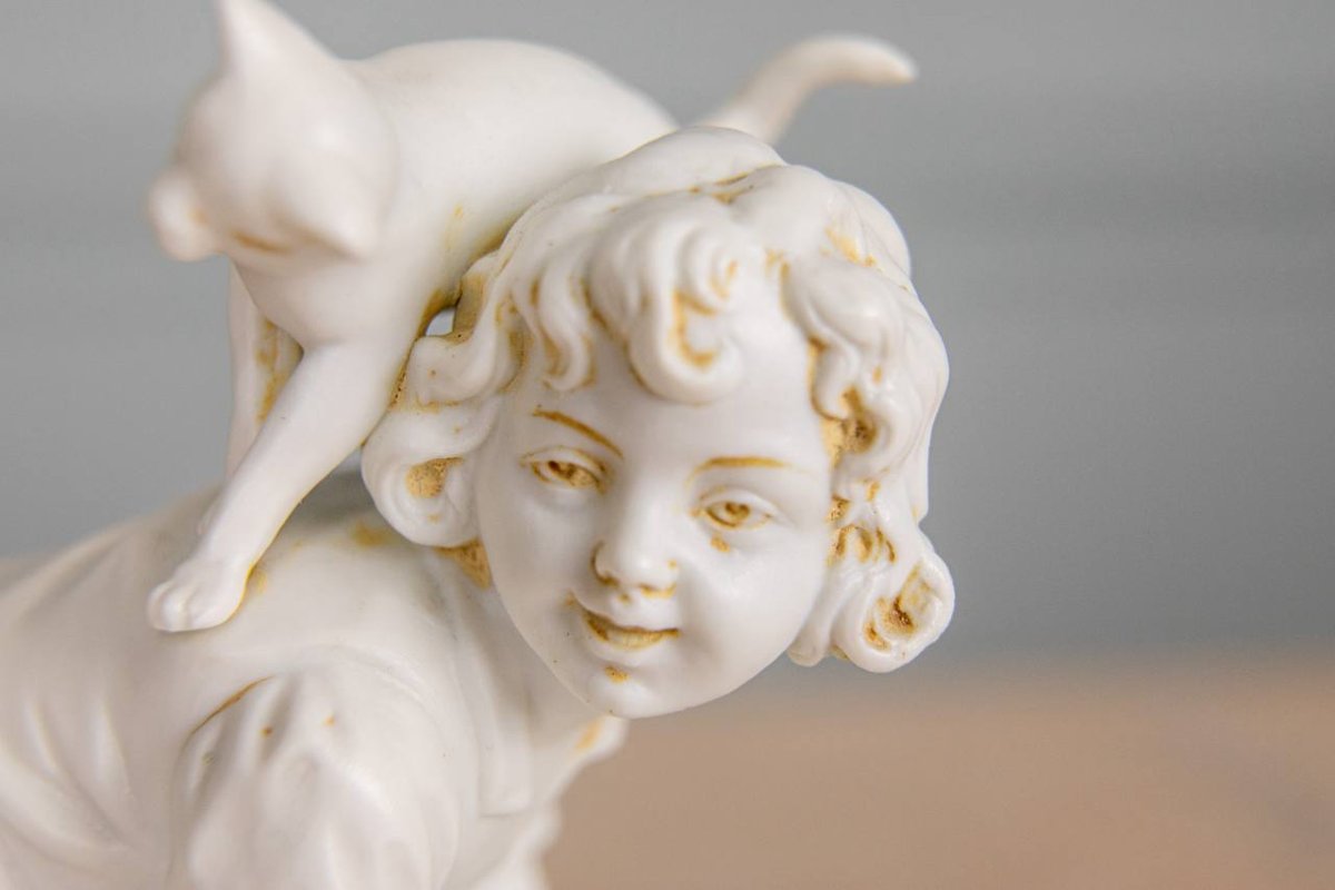 Little Girl Playing With Cat, Brand, Muller Volkstedt -photo-2