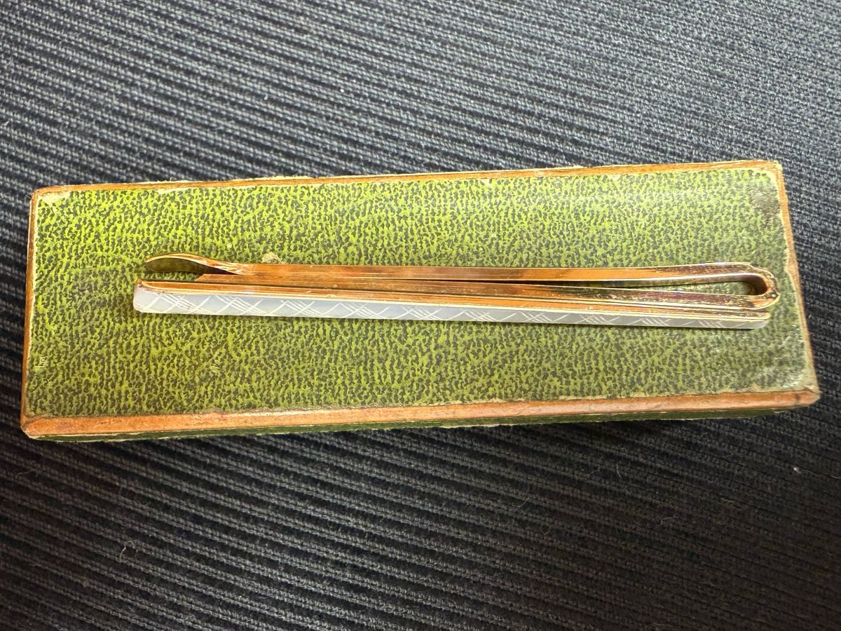Gold-plated Mother-of-pearl Tie Clip-photo-2
