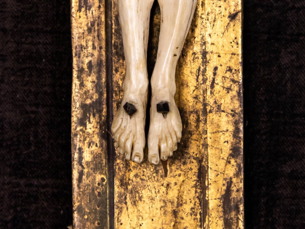 Crucifix In Its Original Frame - Ivory, Wood-photo-2