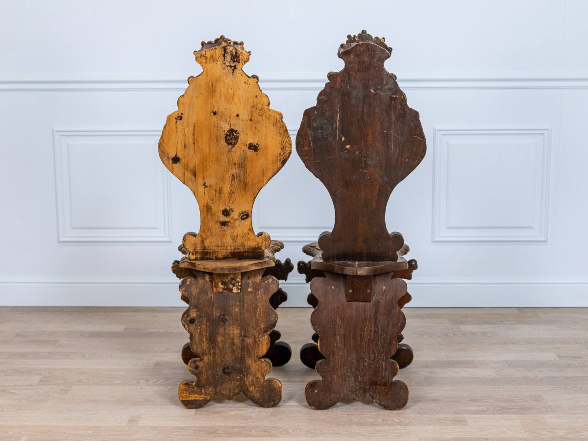 Chaises Sgabello Renaissance, ornées de chérubins ailés, de mascarons et de griffons.-photo-4