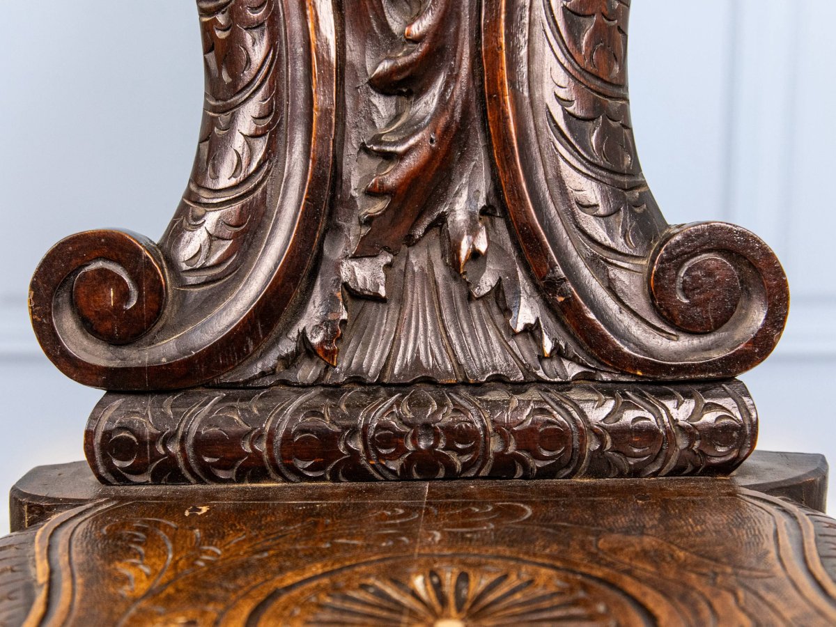 Chaises Sgabello Renaissance, ornées de chérubins ailés, de mascarons et de griffons.-photo-6