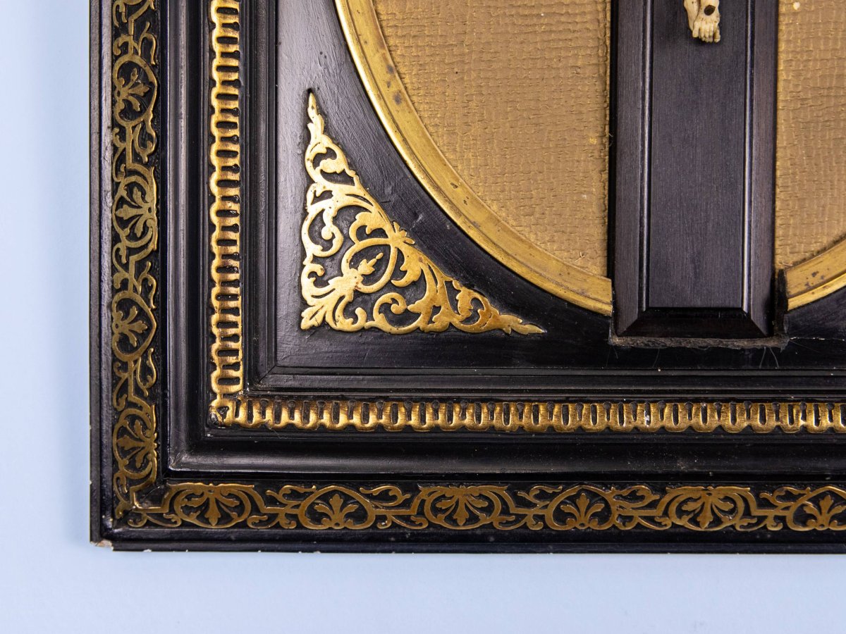 Crucifix dans son cadre d'époque -Ivoire, Bois-photo-6