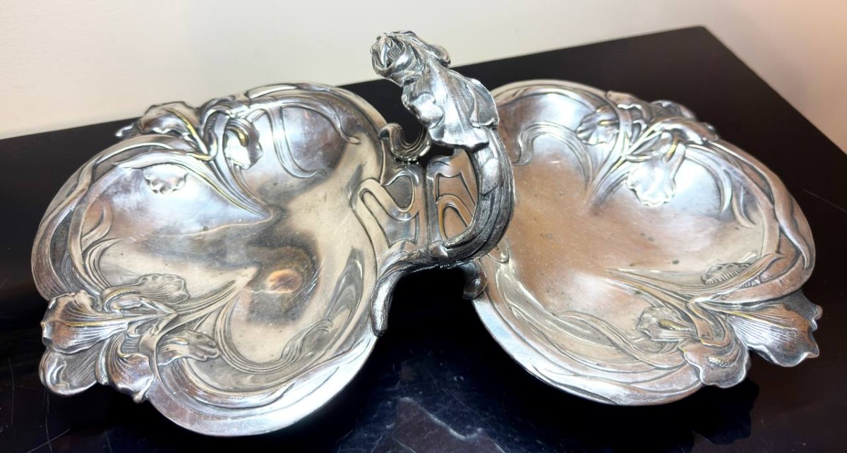 Plat Iris et vigne Art Nouveau Victor Saglier