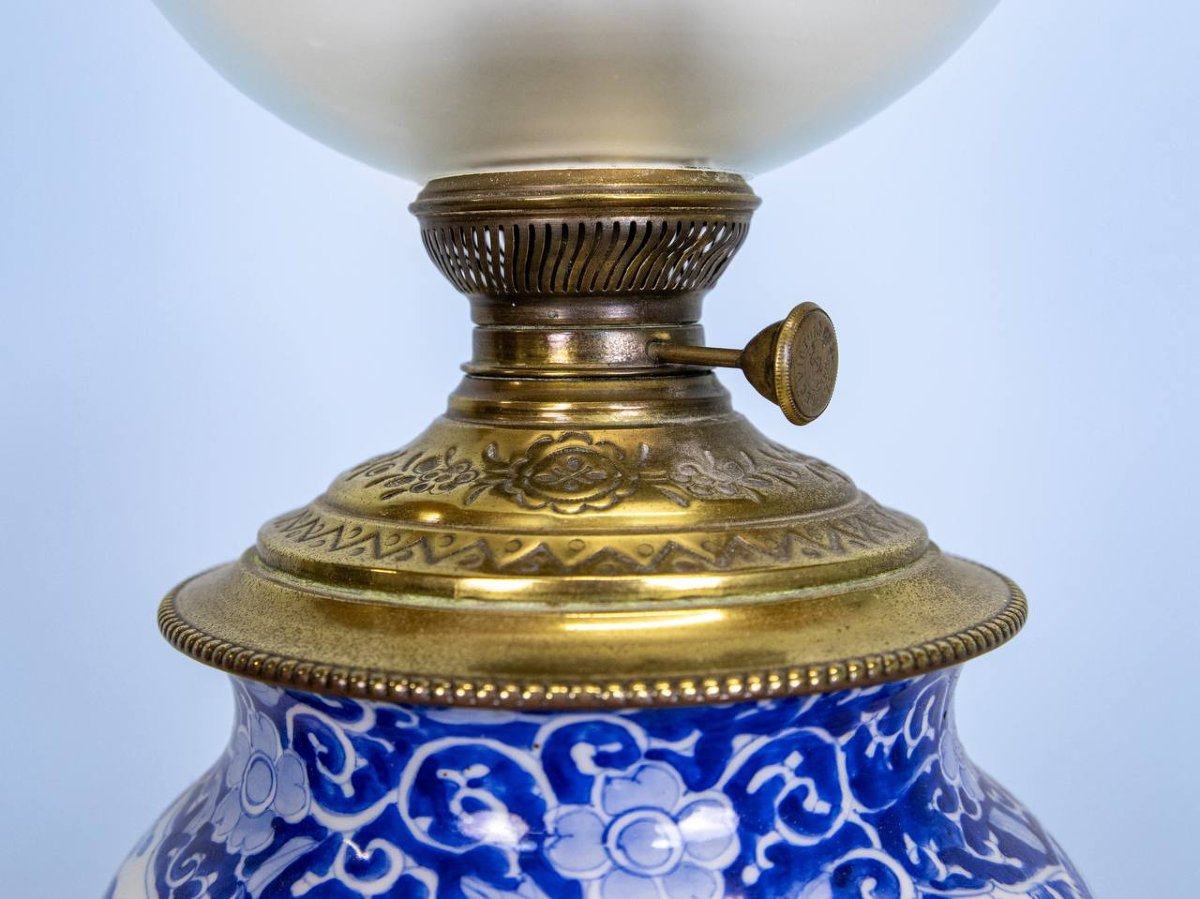 Lampe à pétrole, bleue et blanche du Japon de la période Meiji-photo-4
