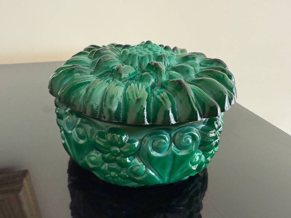 Heinrich Hoffman, Jewelry Box, Box, Case, Candy Dish In Malachite Colored Molded Glass