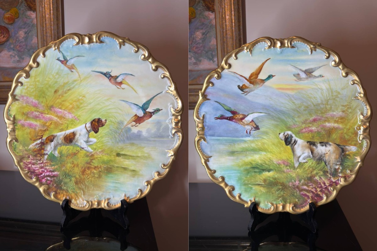 Paire De Plats ou assiettes murales En Porcelaine De Limoges