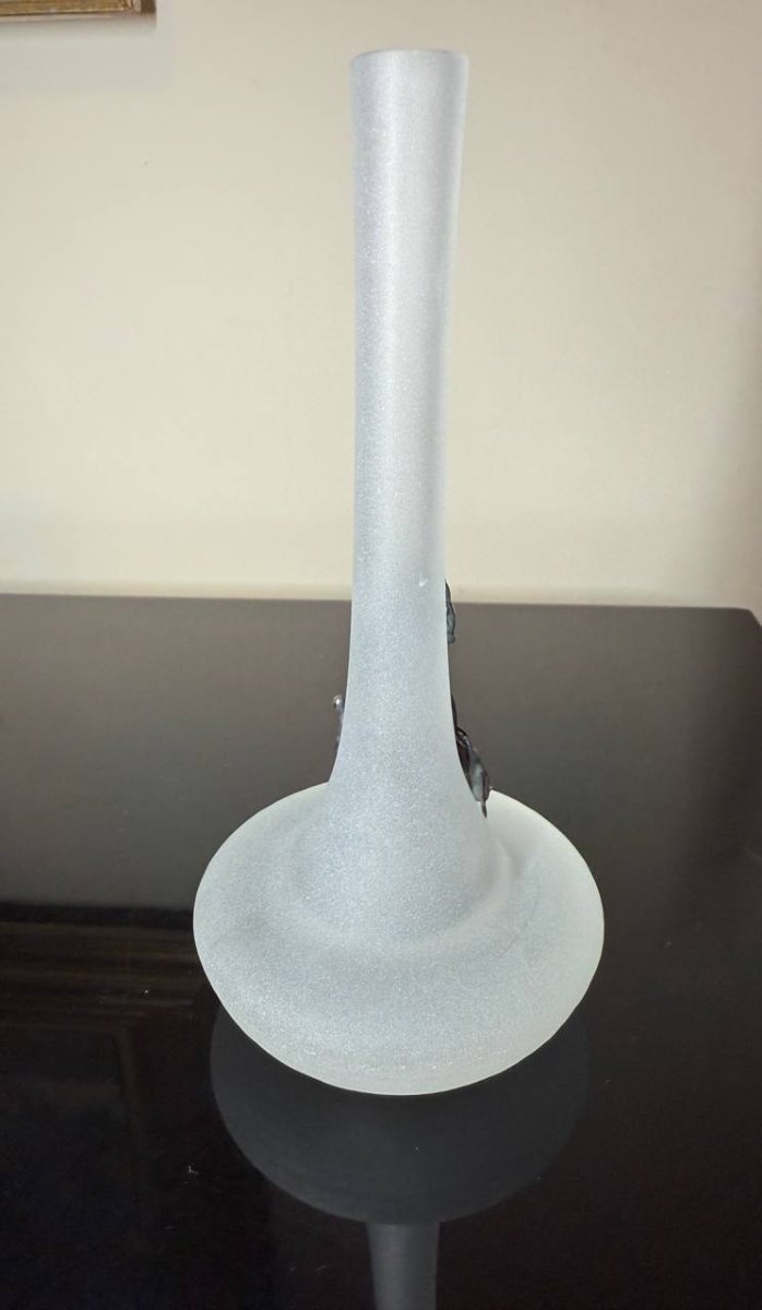 Vase en verre dépoli orné d'argent massif et d'un d'ambre-photo-8