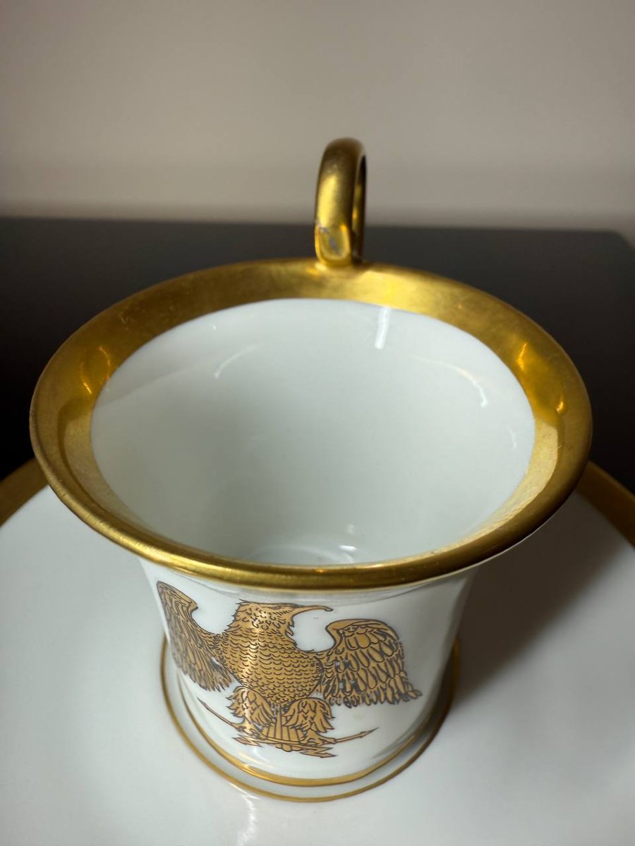 Tasse et sous tasse  en porcelaine Limoges , décor Aigle Impérial-photo-2