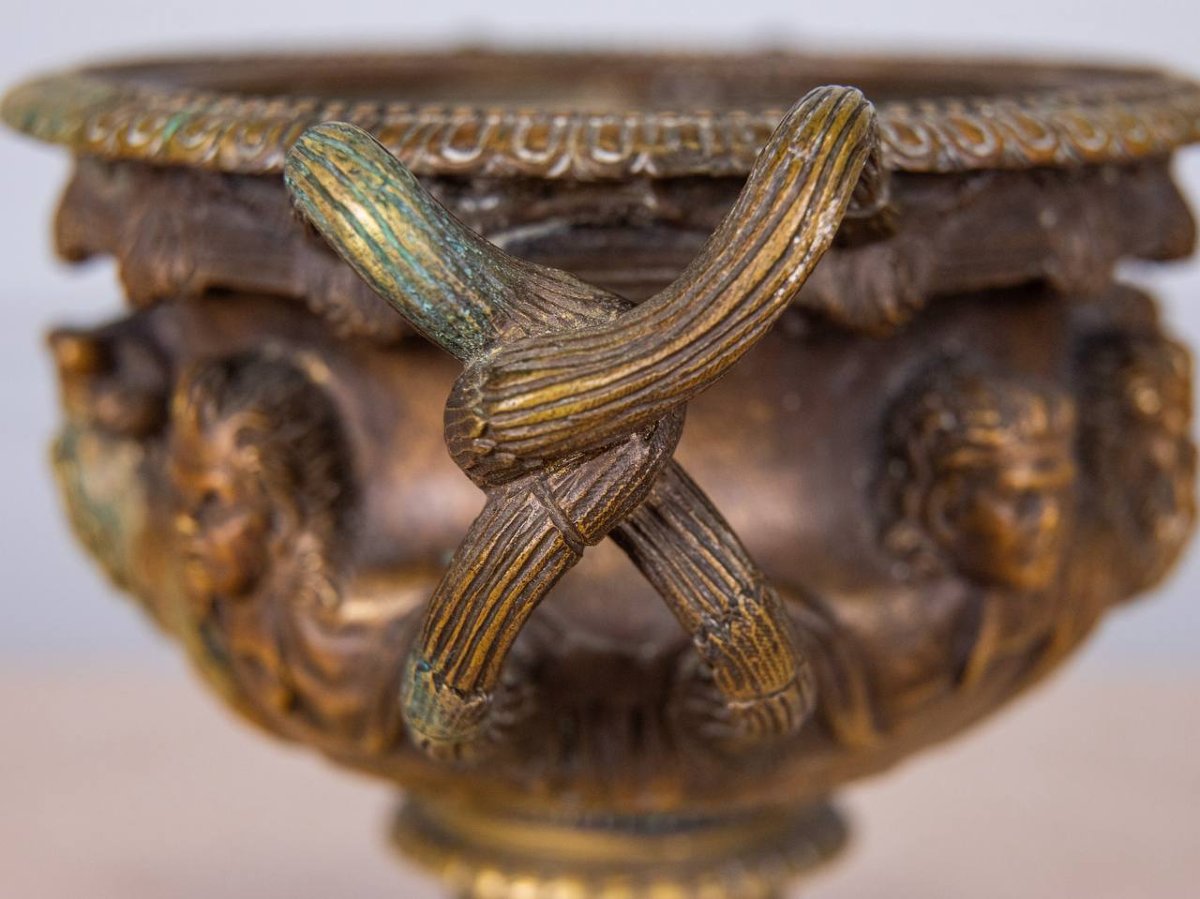 Bronze Cup, Vase By Warwick Susse Frères.-photo-7