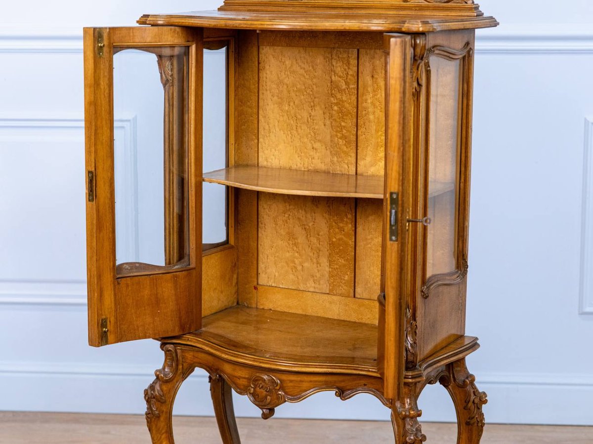 Rococo Style Display Case-photo-4