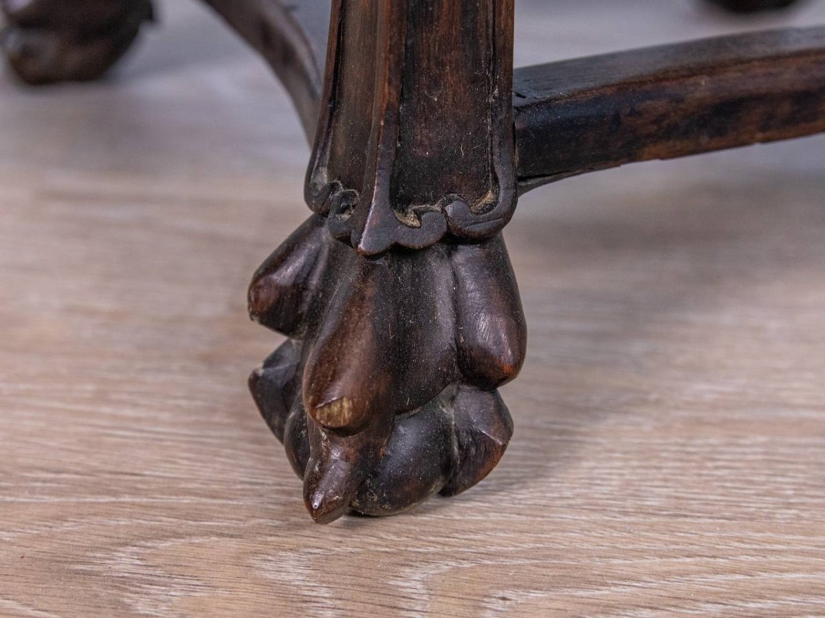 Table d'appoint chinoise en bois sculpté avec plateau en marbre incrusté-photo-1