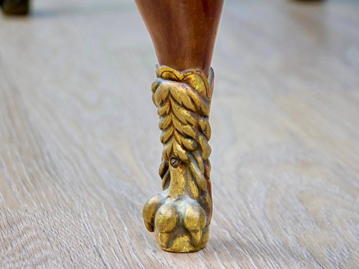 Empire-style Display Case With Griffins-photo-6