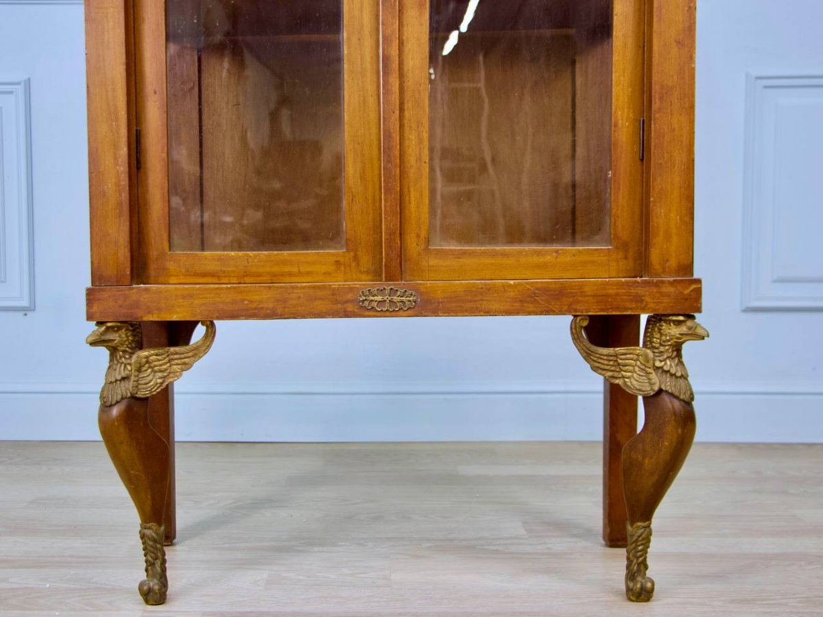 Empire-style Display Case With Griffins-photo-7
